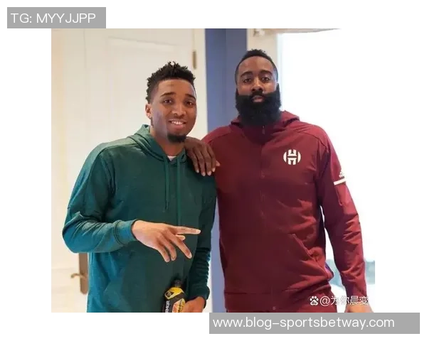 哈登谈赛季表现提升:每场比赛都在进步不断追求更好状态 哈登谈赛季表现提升:每场比赛都在进步不断追求更好状态